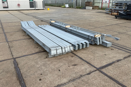 10.00 x 25.00m (250m²)